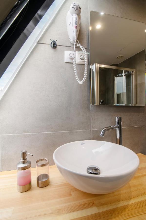 Olvia Suites Atenas Exterior foto